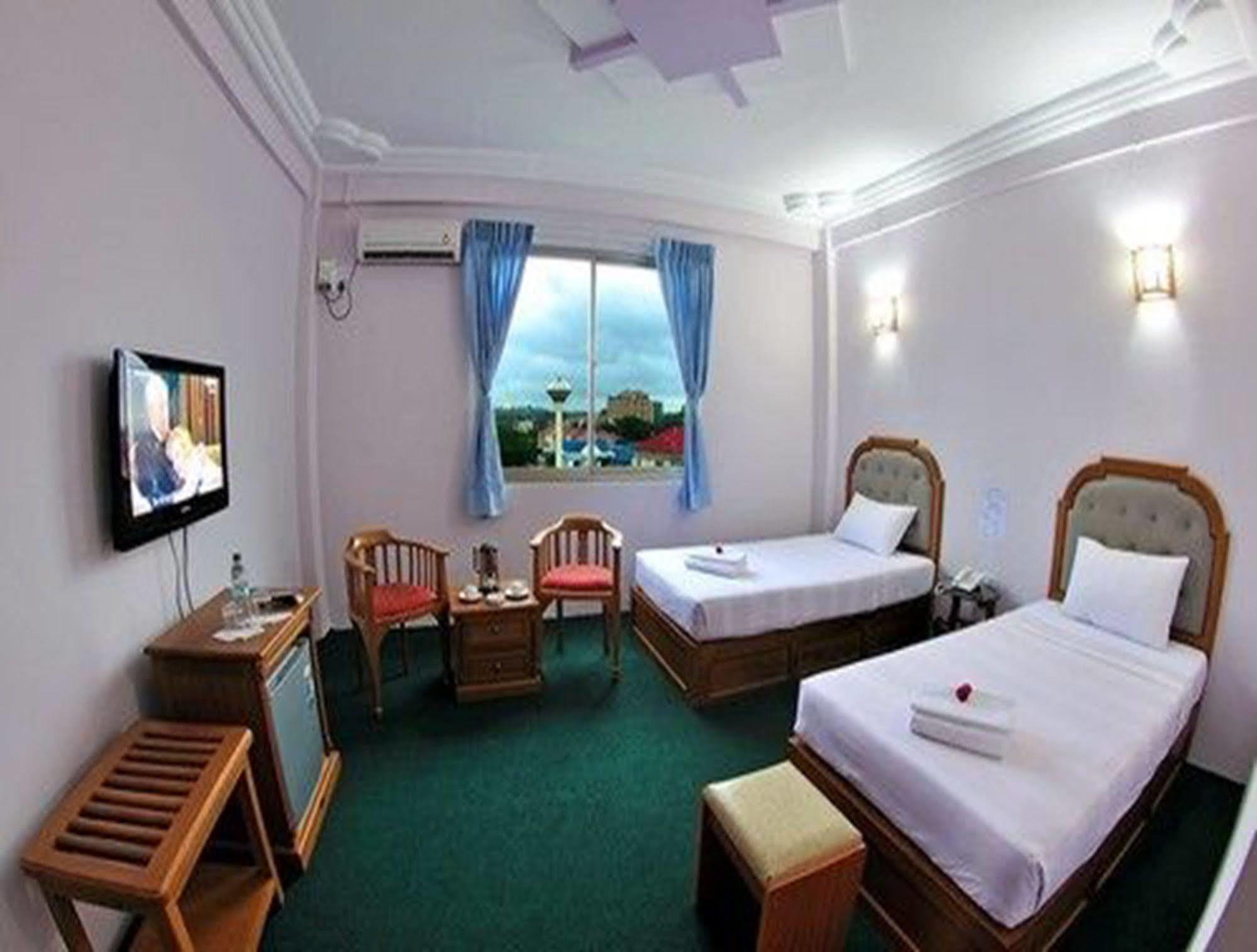 Hotel Glory Rangum Exterior foto