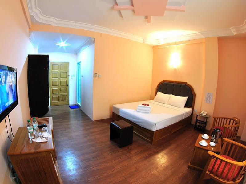 Hotel Glory Rangum Exterior foto